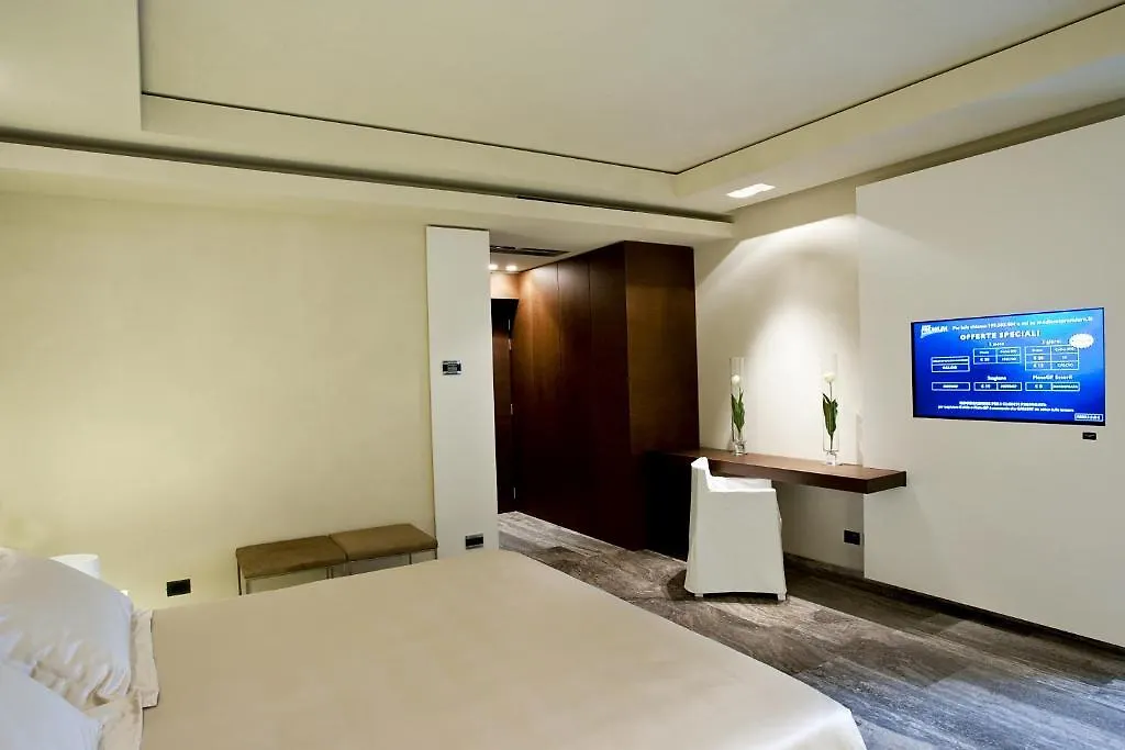 Hotel Romano House Κατάνια 4*,